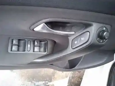 Véhicule à la ferraille volkswagen polo v (6r1, 6c1) 1.6 tdi de l'année 2014 alimenté cayb
