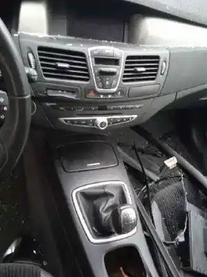 Здавання транспортного засобу renault laguna iii 2.0 dci diesel cat року 2008 потужний m9r742