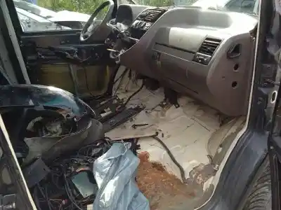 Veículo de Sucata mercedes-benz vito marco polo (638) 112 cdi do ano 2000 alimentado 611980