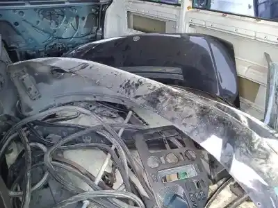 Veículo de Sucata mercedes-benz vito marco polo (638) 112 cdi do ano 2000 alimentado 611980