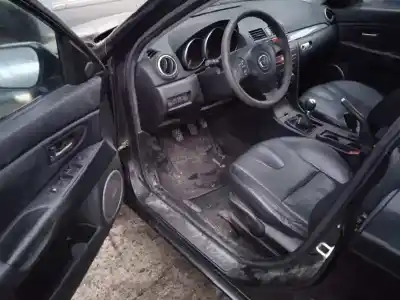 Здавання транспортного засобу mazda 3 berlina (bk) 2.0 sportive року 2005 потужний lf