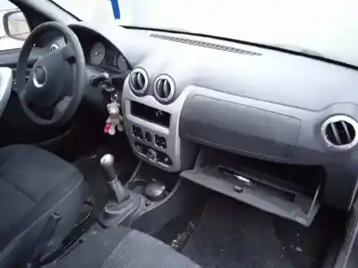 Verschrottungsfahrzeug dacia sandero 1.4 cat des jahres 2008 angetrieben k7j710