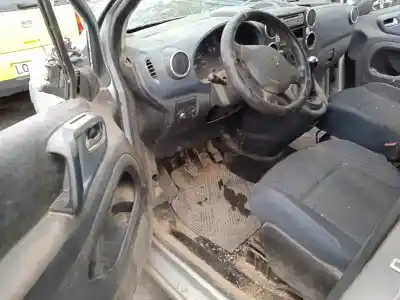 Veicolo di demolizione peugeot partner kombi premium dell'anno 2009 alimentato 9hz