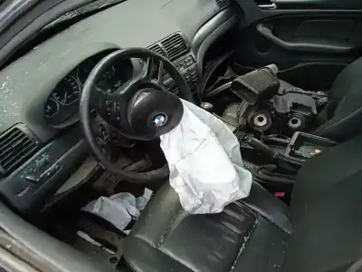 Здавання транспортного засобу bmw serie 3 berlina (e46) 320d року 2004 потужний 204d4