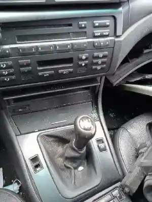 Здавання транспортного засобу bmw serie 3 berlina (e46) 320d року 2004 потужний 204d4