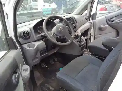 Veículo de Sucata nissan nv 200 (m20) 1.5 dci cat do ano 2015 alimentado k9k608