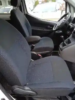 Veículo de Sucata nissan nv 200 (m20) 1.5 dci cat do ano 2015 alimentado k9k608
