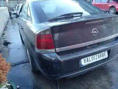 Vehículo de desguace opel vectra c berlina gts del año 2003 con motor y22dtr