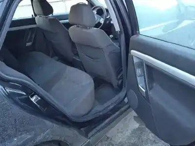 Veículo de Sucata opel vectra c berlina gts do ano 2003 alimentado y22dtr