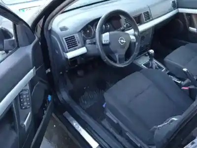 Veículo de Sucata opel vectra c berlina gts do ano 2003 alimentado y22dtr
