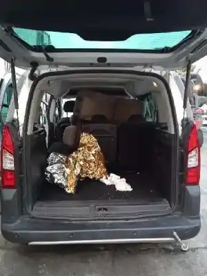Здавання транспортного засобу peugeot partner kombi outdoor року 2016 потужний bh01
