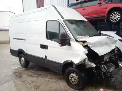 Утилизация автомобиля IVECO DAILY FURGÓN 2.3 Diesel CAT года 2012 питание F1AE3481B*A
