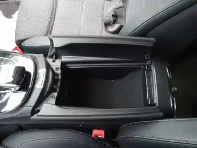 Здавання транспортного засобу mercedes-benz clase e (w213) e 220 d (213.004) року 2017 потужний 654920