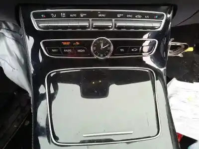 Здавання транспортного засобу mercedes-benz clase e (w213) e 220 d (213.004) року 2017 потужний 654920