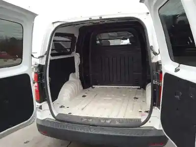 Здавання транспортного засобу hyundai h1 travel року 2009 потужний d4cb