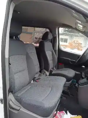 Здавання транспортного засобу hyundai h1 travel року 2009 потужний d4cb