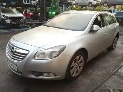 Veicolo di demolizione opel insignia sports tourer selective dell'anno 2012 alimentato a20dt