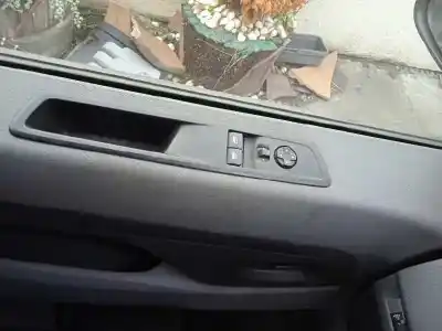 Veicolo di demolizione peugeot expert combi 1.6 blue-hdi fap dell'anno 2018 alimentato yh01