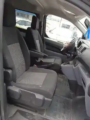 Veicolo di demolizione peugeot expert combi 1.6 blue-hdi fap dell'anno 2018 alimentato yh01