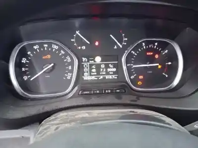 Veicolo di demolizione peugeot expert combi 1.6 blue-hdi fap dell'anno 2018 alimentato yh01