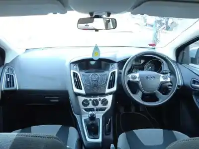 Здавання транспортного засобу ford focus lim. (cb8) trend року 2013 потужний m2da