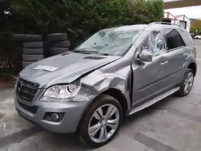 Здавання транспортного засобу mercedes-benz clase m (w164) ml 300 cdi 4-matic (164.121) року 2010 потужний 642820