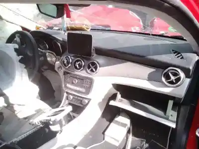 Здавання транспортного засобу mercedes-benz clase gla (w156) gla 180 (156.942) року 2018 потужний 270910
