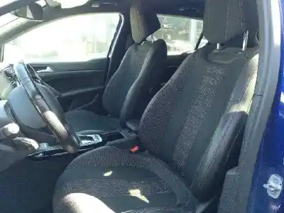 Scrapping Vehicle peugeot 308 gt line of the year 2016 powered ah01