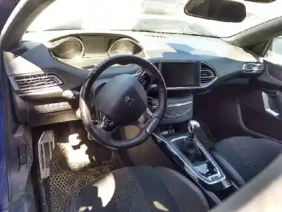 Scrapping Vehicle peugeot 308 gt line of the year 2016 powered ah01