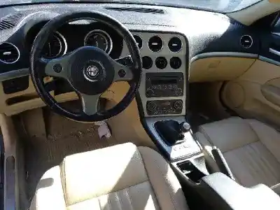 Здавання транспортного засобу alfa romeo 159 sportwagon (140) 1.9 jtdm 16v distinctive року 2008 потужний 939a2000