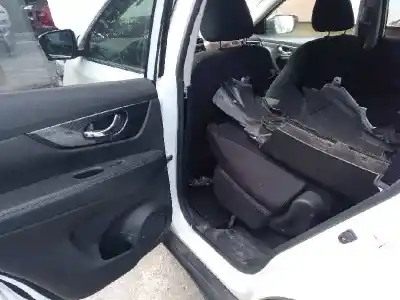 Veicolo di demolizione nissan x-trail (t32) 1.6 dci turbodiesel cat dell'anno 2015 alimentato r9m410