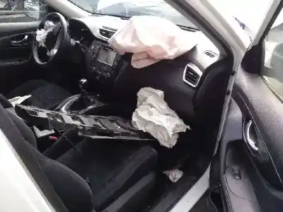 Veicolo di demolizione nissan x-trail (t32) 1.6 dci turbodiesel cat dell'anno 2015 alimentato r9m410