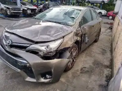 Scrapping Vehicle toyota avensis cross sport (t27) 1.8 16v cat of the year 2016 powered 2zrfae