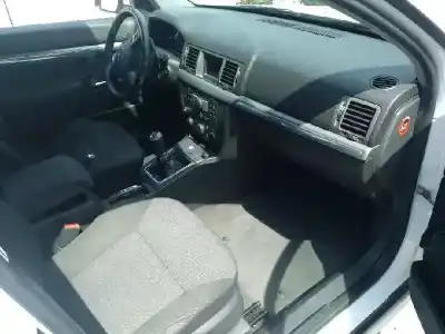 Veículo de Sucata opel vectra c berlina 1.9 cdti do ano 2005 alimentado z19dt