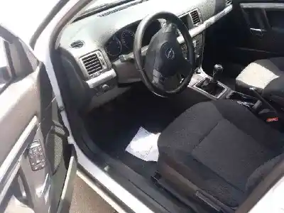 Veículo de Sucata opel vectra c berlina 1.9 cdti do ano 2005 alimentado z19dt