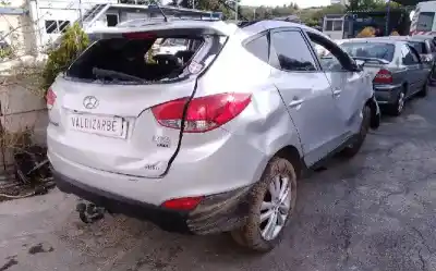 Véhicule à la ferraille hyundai ix35 style awd de l'année 2012 alimenté d4ha