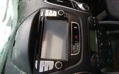 Véhicule à la ferraille hyundai ix35 style awd de l'année 2012 alimenté d4ha