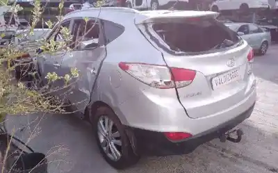 Véhicule à la ferraille hyundai ix35 style awd de l'année 2012 alimenté d4ha