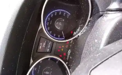 Véhicule à la ferraille hyundai ix35 style awd de l'année 2012 alimenté d4ha