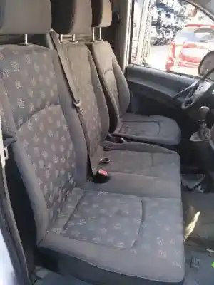Véhicule à la ferraille mercedes-benz vito (w639) basic, combi 2.1 cdi cat 88 cv / 65 kw de l'année 2004 alimenté 646983
