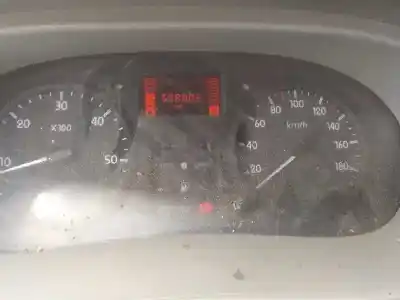 Здавання транспортного засобу renault mascott 3.0 diesel року 2006 потужний zd3a604