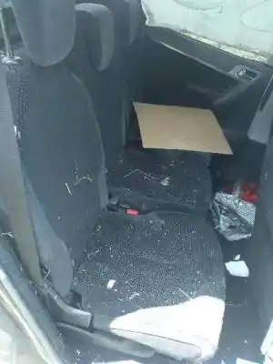 Здавання транспортного засобу citroen c4 picasso 1.8 року 2007 потужний 6fy