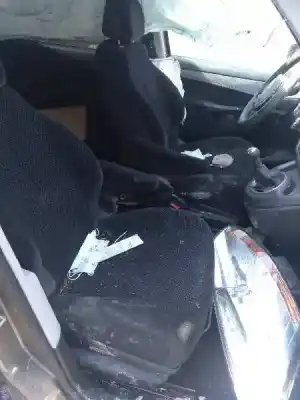 Здавання транспортного засобу citroen c4 picasso 1.8 року 2007 потужний 6fy