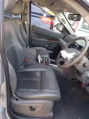 Veículo de Sucata jeep gr. cherokee (wh) 3.0 crd overland do ano 2007 alimentado 642980