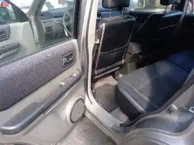 Scrapping Vehicle nissan x-trail i (t30) 2.2 dci 4x4 of the year 2004 powered yd22