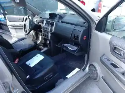 Scrapping Vehicle nissan x-trail i (t30) 2.2 dci 4x4 of the year 2004 powered yd22