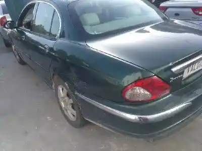 Здавання транспортного засобу jaguar x-type i (x400) 2.0 d року 2004 потужний 6b