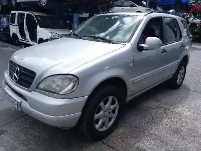 Здавання транспортного засобу mercedes-benz clase m (w163) ml 430 (163.172) року 1999 потужний 113942