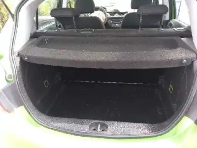 Vehicul casat opel corsa e selective al anului 2017 alimentat b14xer