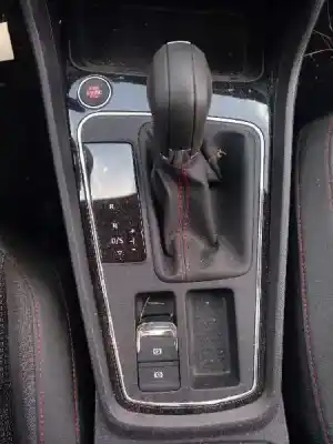 Утилизация автомобиля seat leon st (5f8) 2.0 tdi года 2019 питание dfga